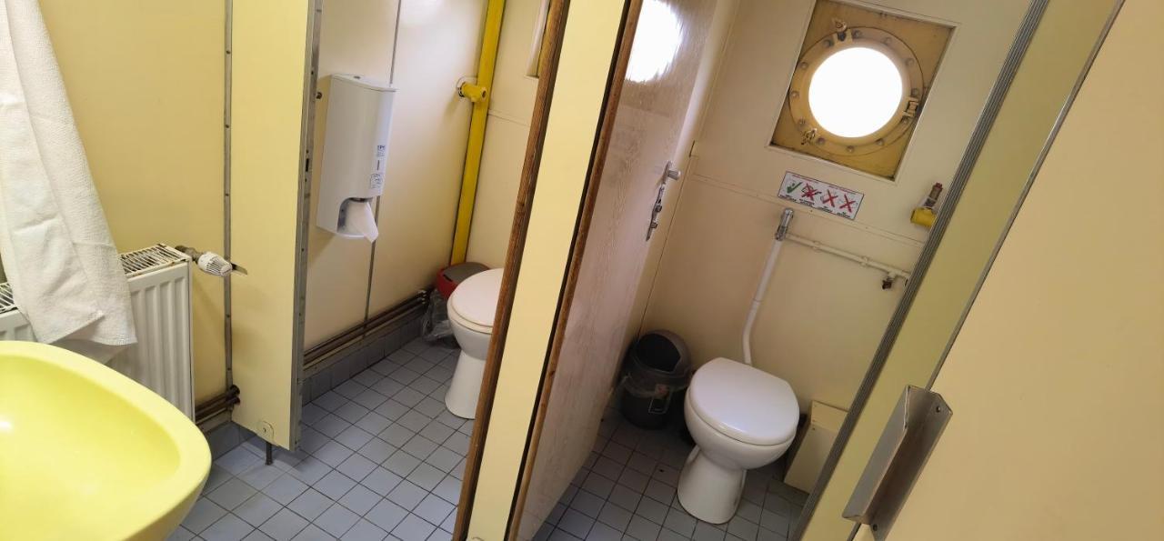 Shipotel Western Triple Cabin